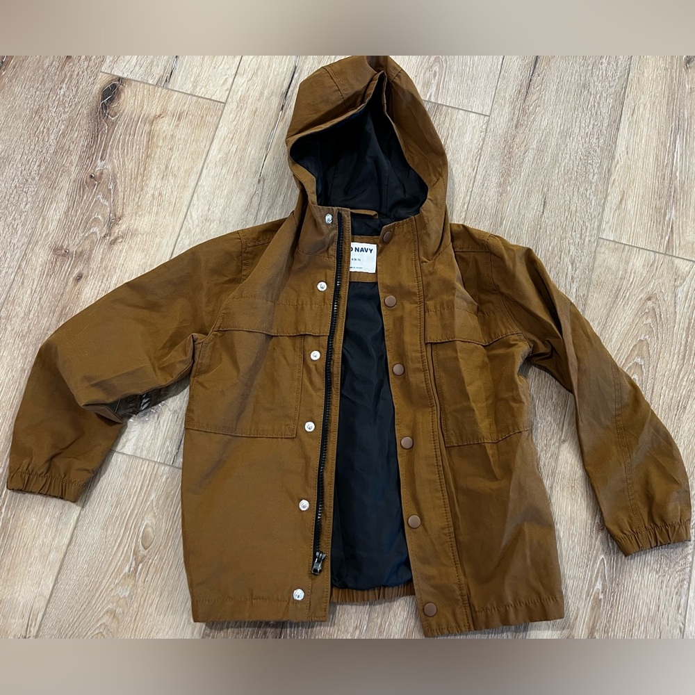 Boys Old Navy khaki Windbreaker Jacket - S 6/7